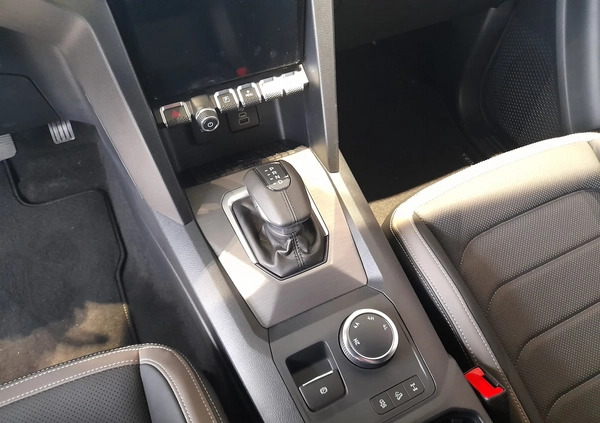 Volkswagen Amarok cena 276900 przebieg: 10, rok produkcji 2023 z Dolsk małe 106